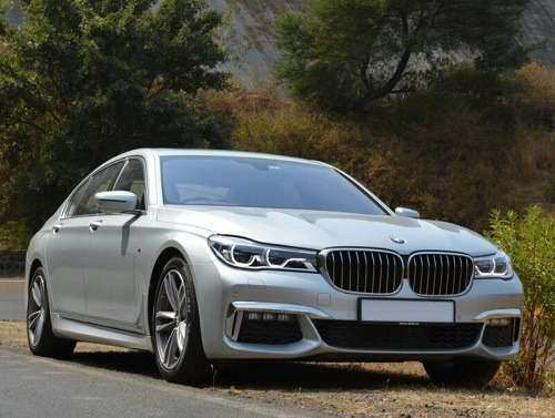 شیشه عقب BMW مدل 730li 2017 چینی
